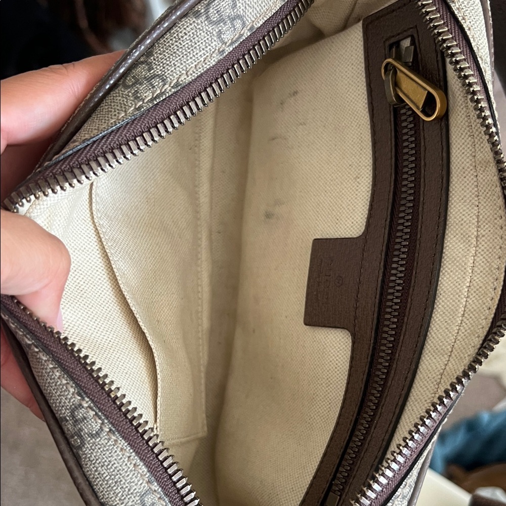 Gucci GG Supreme Belt Bag in Brown and Green - Picture 2 of 7